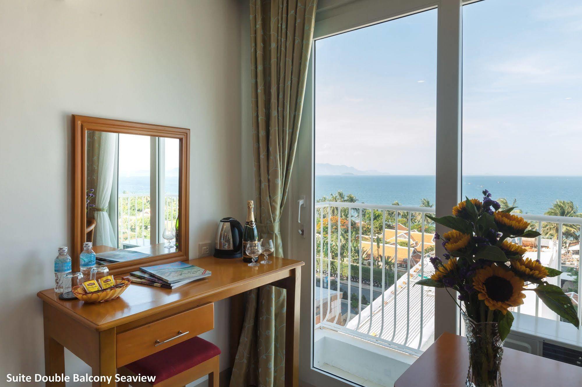 Siren Flower Hotel Nha Trang Zewnętrze zdjęcie
